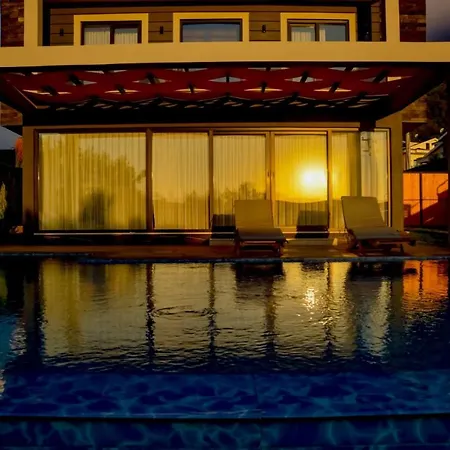 Luxury Life Villas Βίλα