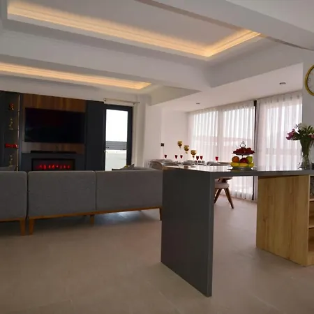 Villa Luxury Life Villas