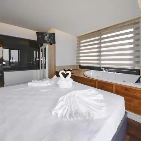 Luxury Life Villas